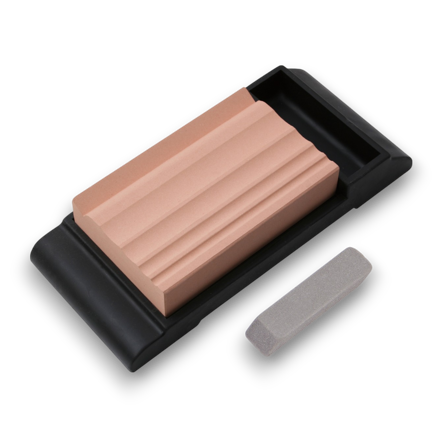 Picture of Suehiro Japanese 280 Grit Carvers Profile Sharpening Stone With Rubber Stand - 2HS-12