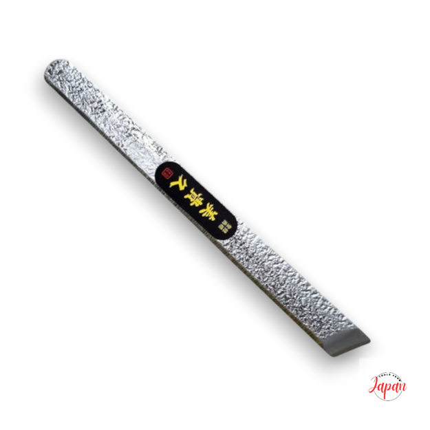 Japanese Kiridashi Jibiki marking knife for precise woodworking layout and cutting